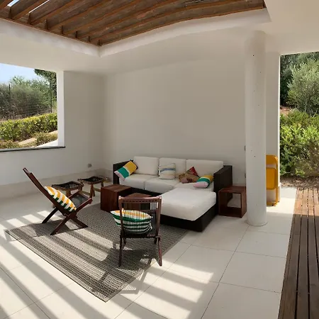 Serene Sardinian Escape Porto Columbu - Perd'e Sali