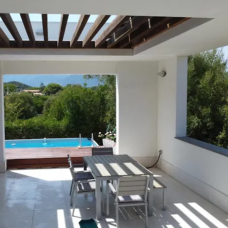 Daire Serene Sardinian Escape